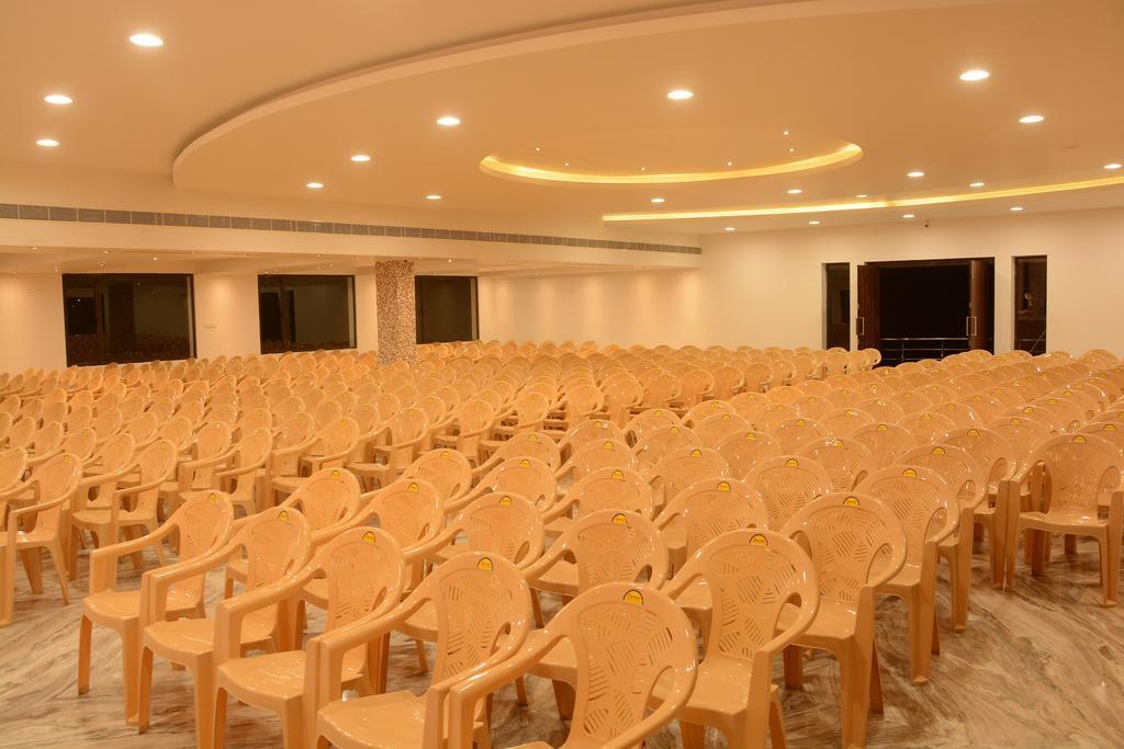 King Paradise Hotel Tiruchirappalli Exterior photo