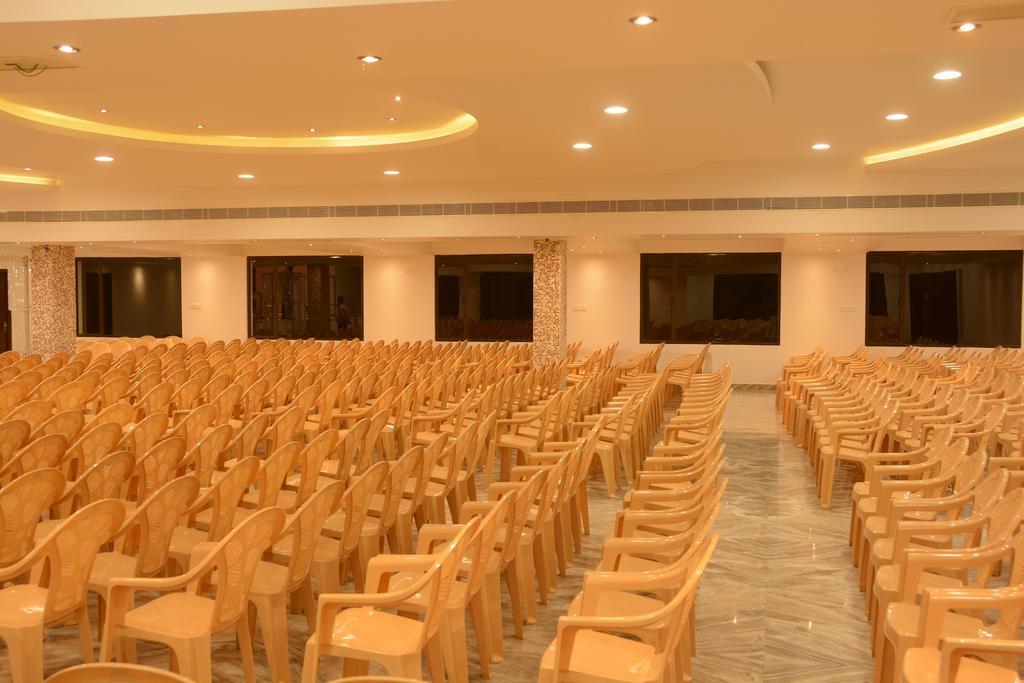 King Paradise Hotel Tiruchirappalli Exterior photo