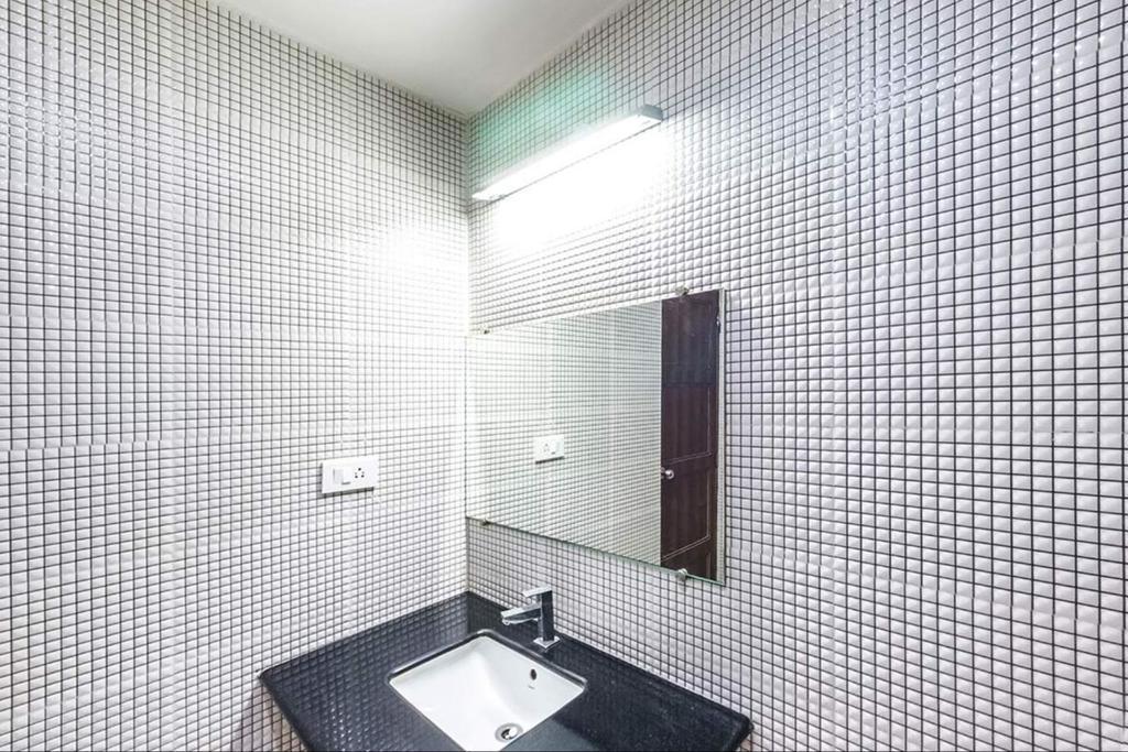 King Paradise Hotel Tiruchirappalli Exterior photo
