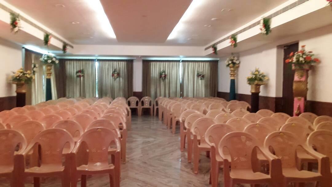 King Paradise Hotel Tiruchirappalli Exterior photo
